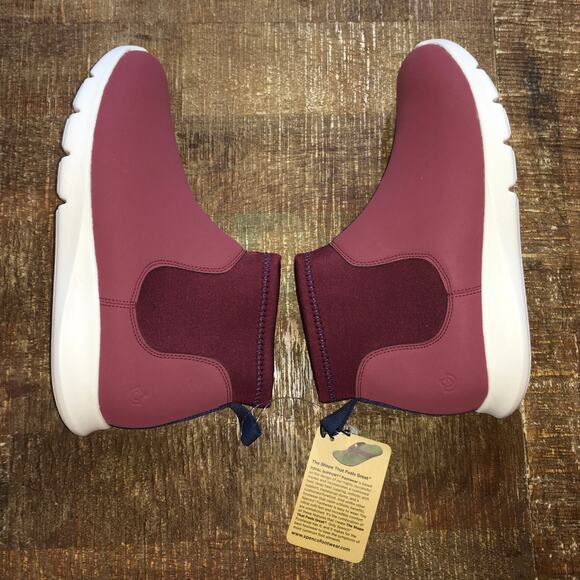 NWT Spenco Womens 7 Paddock Chelsea Ankle Boot Burgundy Red Bootie Comfort - Picture 7 of 10
